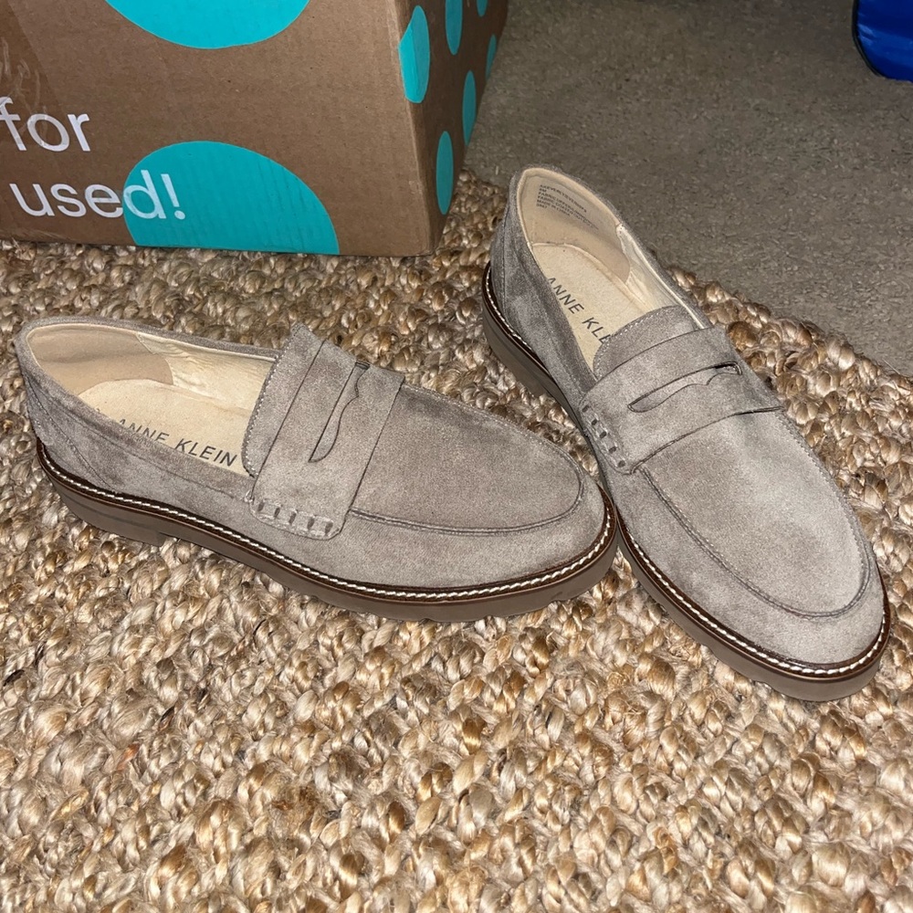 Anne Klein Suede Everyly iflex Loafers Size 8